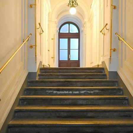 Modern Duplex Museumsquartier Apartment Виена Екстериор снимка